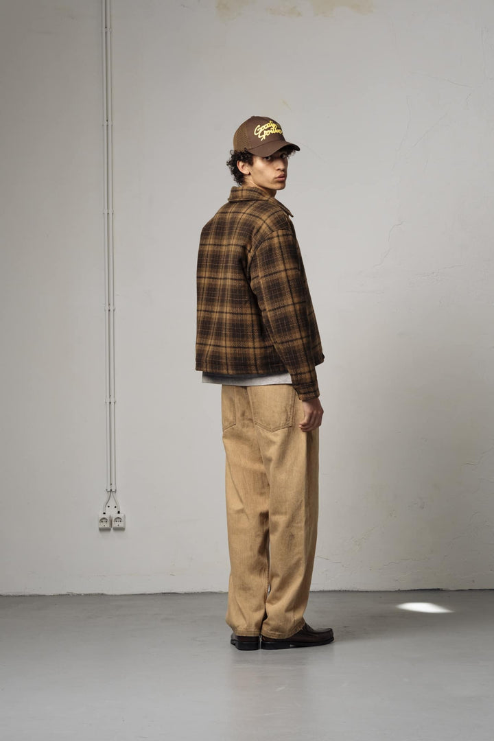 Hiker cheks overshirt