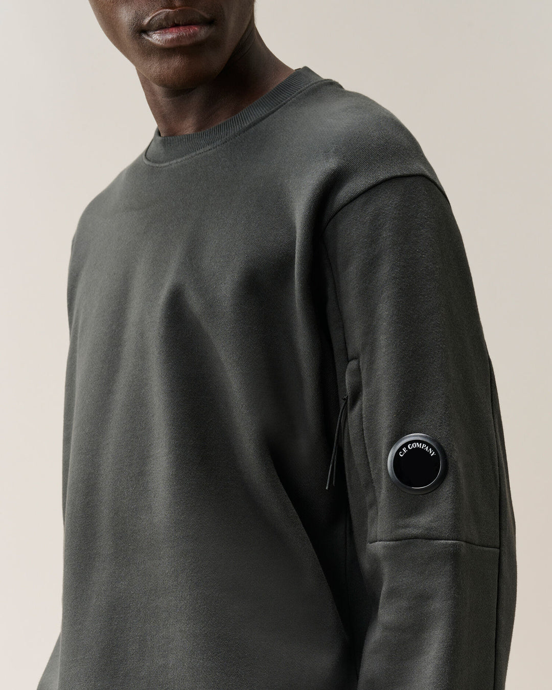 Sweatshirts crew neck diagonal raised fleece / gris ( col 985 )