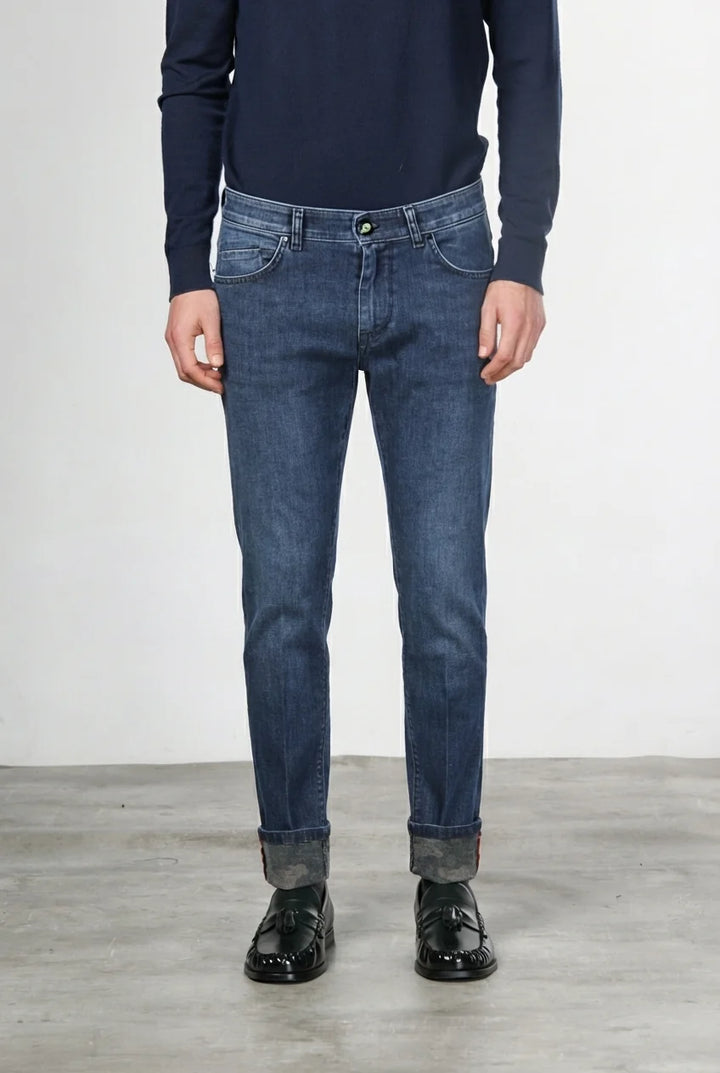 5 Th Harris jeans