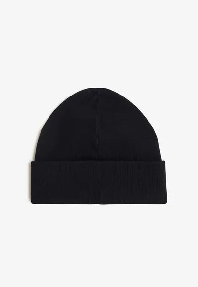 Graphic flp beanie / black