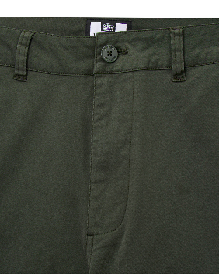 Short Cargo Weekend Offender Ksar – Black Forest Green