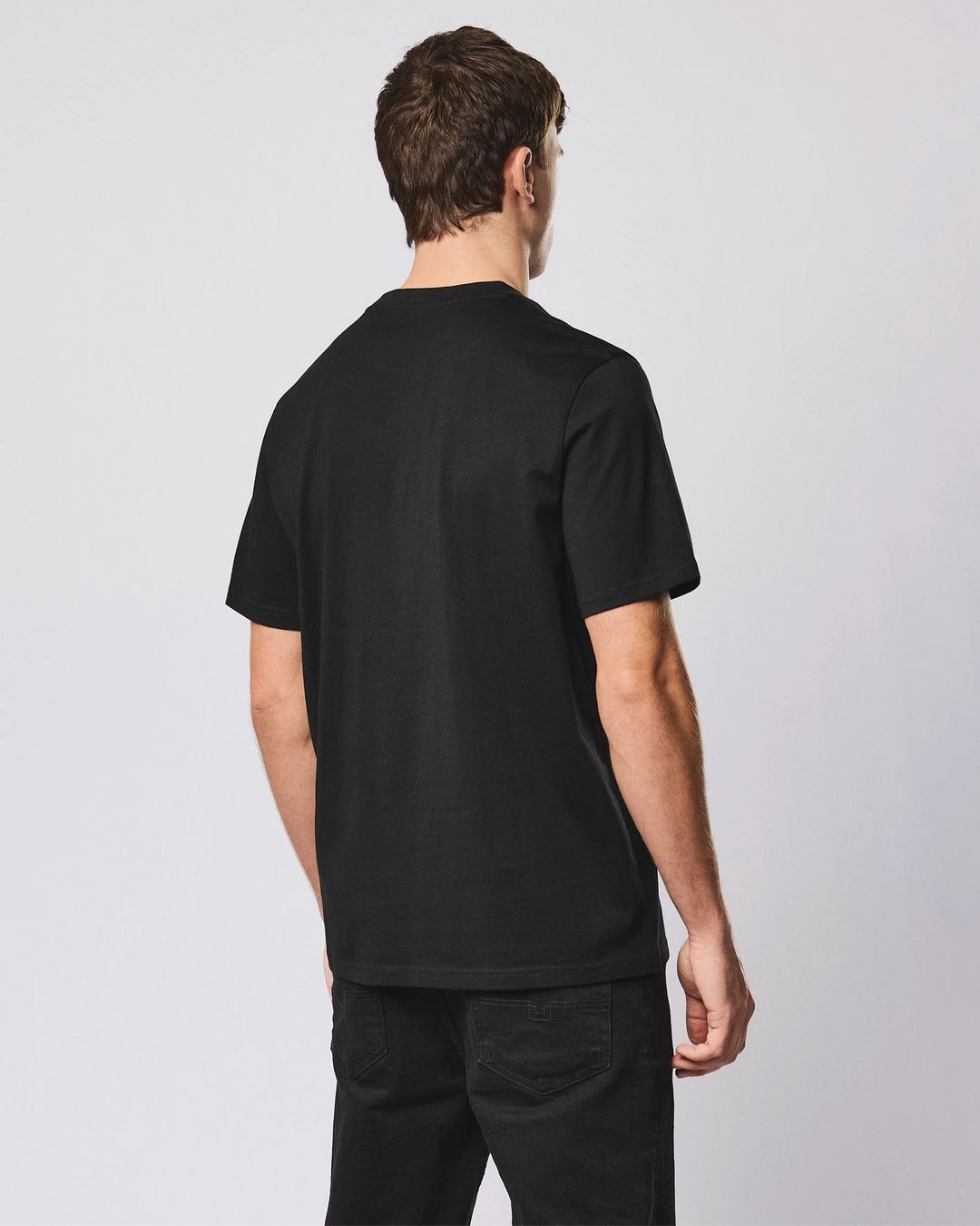 Camden Graphic T-Shirt – Black