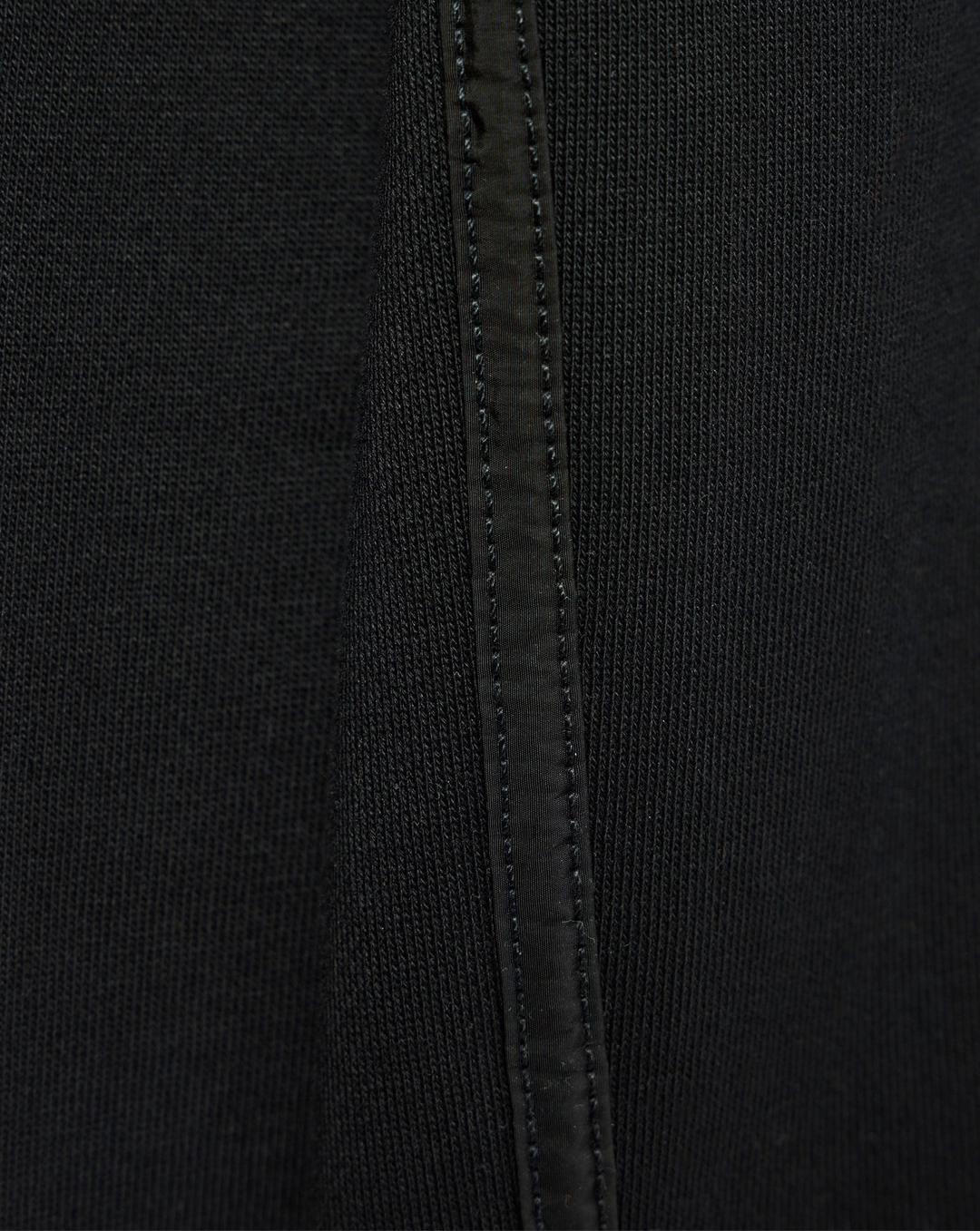 Sweat Weekend Offender Thunder – Black