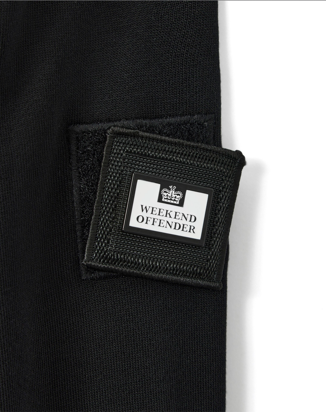 Sweat Weekend Offender Thunder – Black