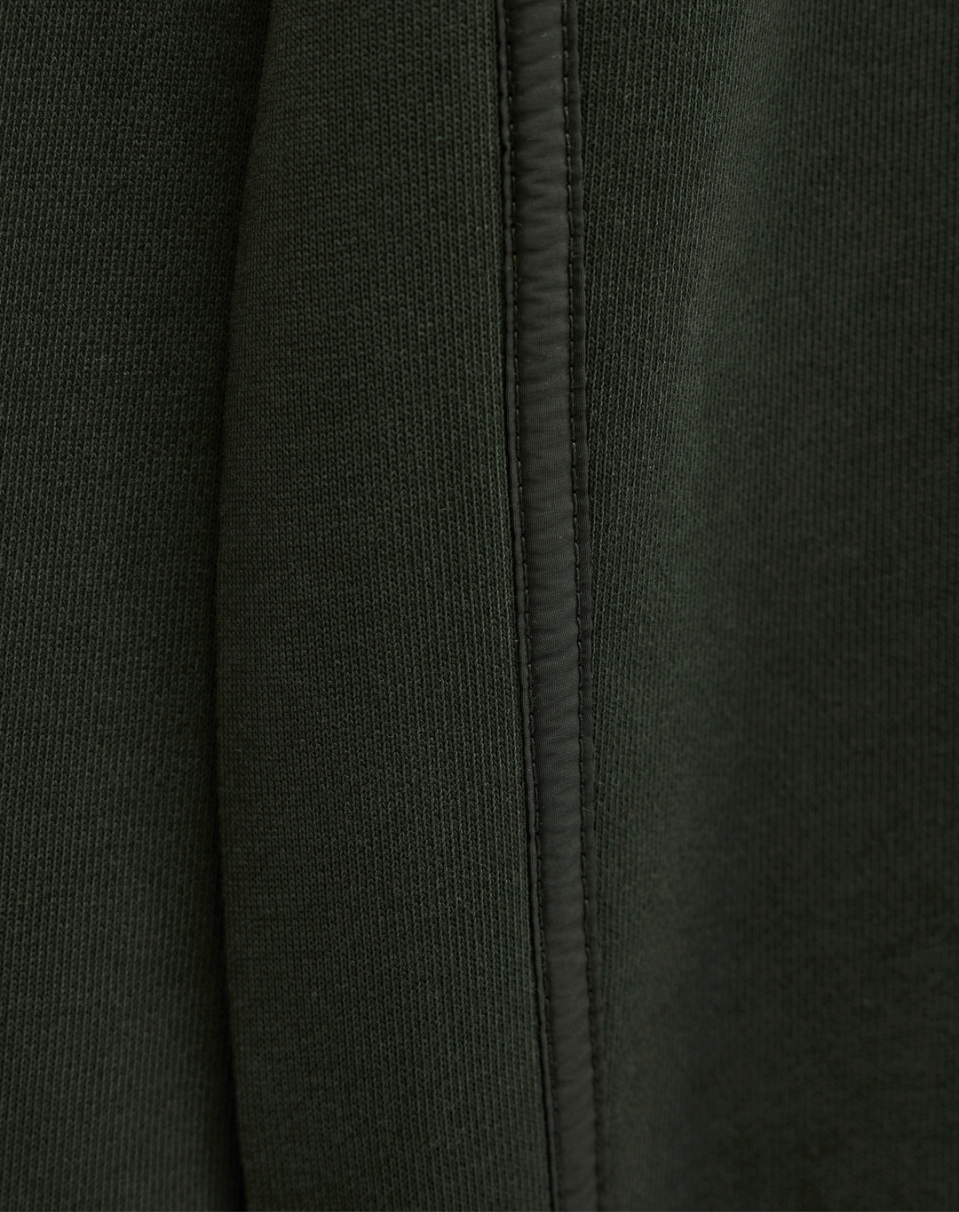 Sweat Weekend Offender Thunder – Black Forest