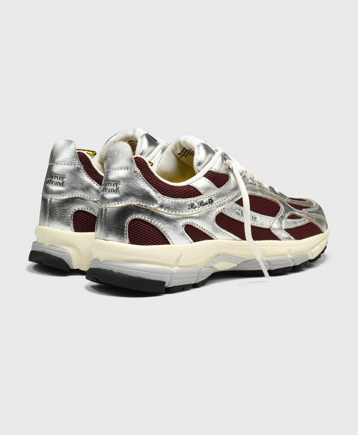 The Mercer Brand The Re-Run Pine – Dark Red