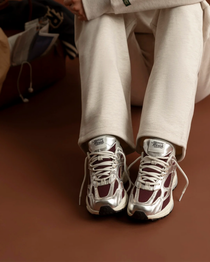 The Mercer Brand The Re-Run Pine – Dark Red