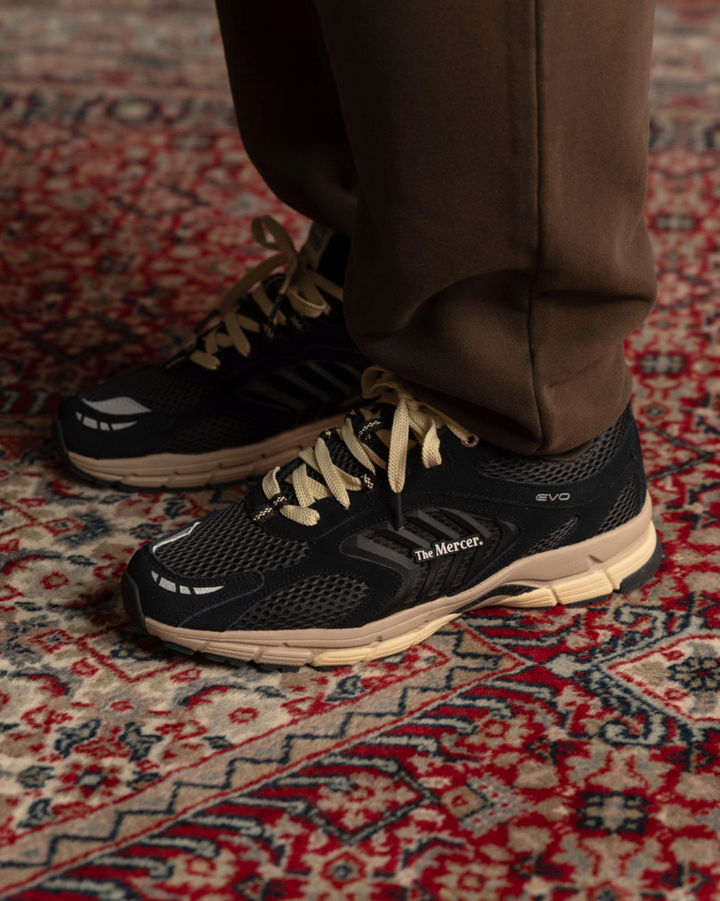 The Mercer Brand The Re-Run EVO Nubuck – Antracite