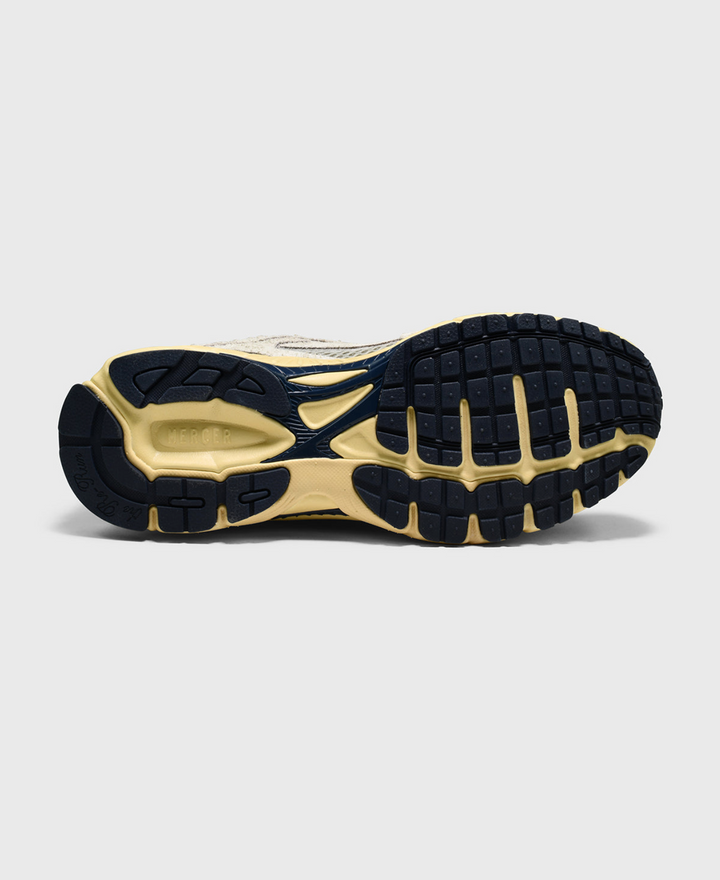 The Mercer Brand The Re-Run Americana – Off White