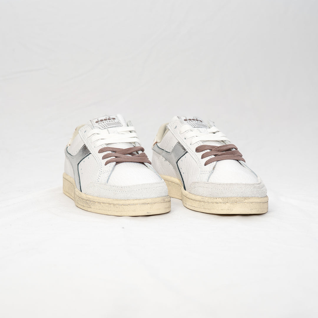 Prestige safari - white