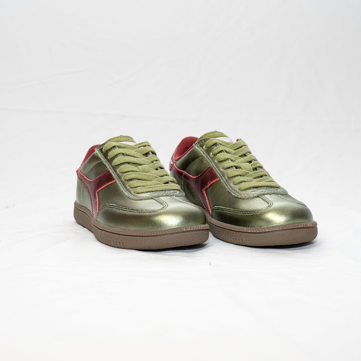 Trainer metalized - cardamom seed
