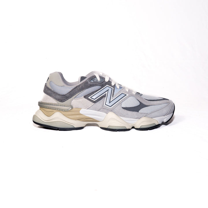 9060 Sneakers - Grey