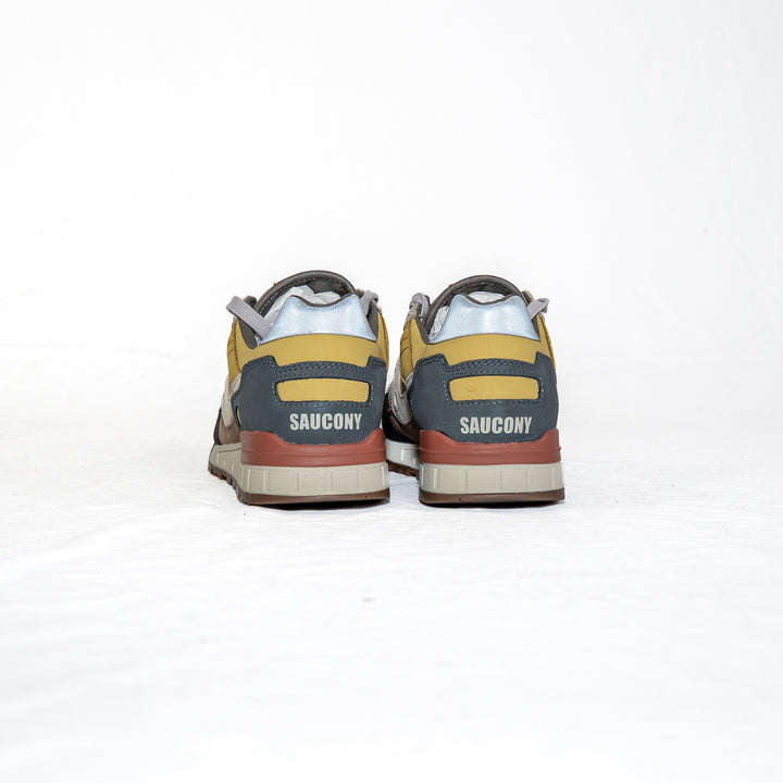 Shadow 5000 - oat/moss taupe