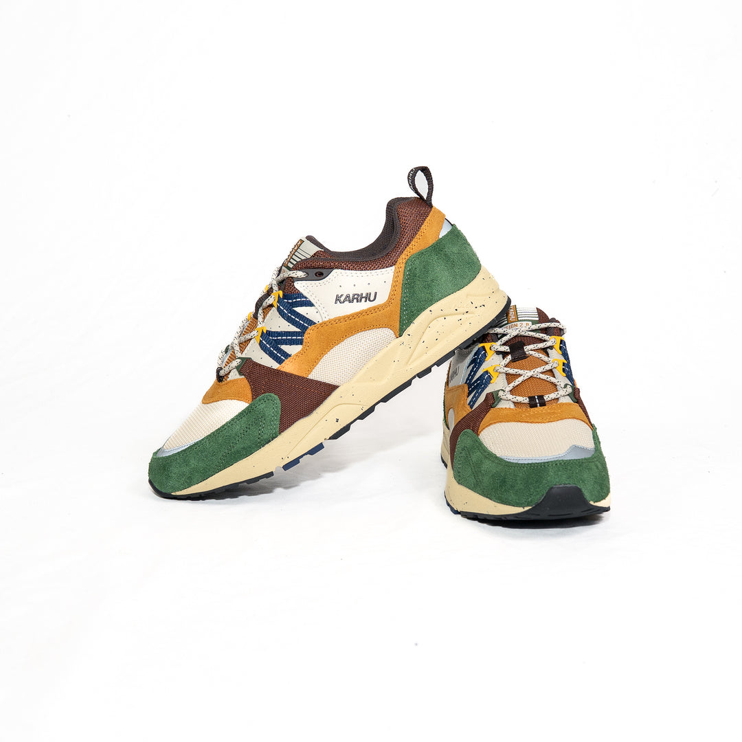 Fusion 2.0 - Douglas fir/Navy peony