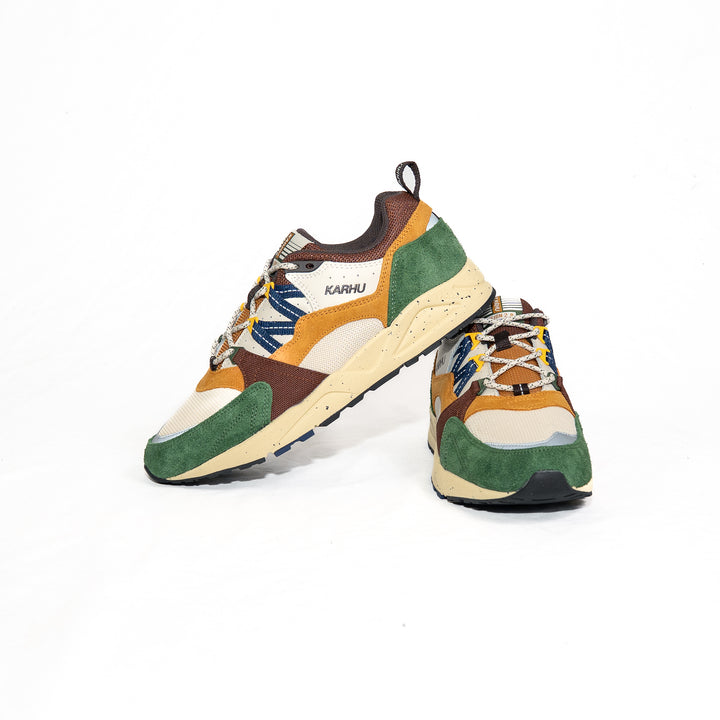 Fusion 2.0 - Douglas fir/Navy peony