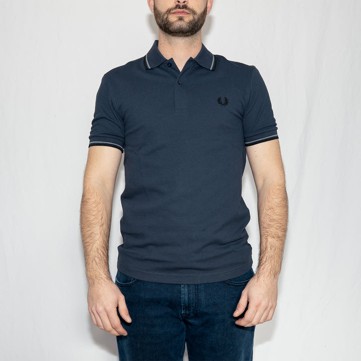 Twin tipped Fred Perry shirt - 01b