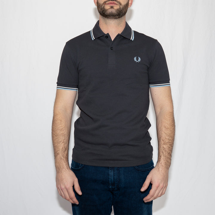 Twin tipped Fred Perry shirt - 09b