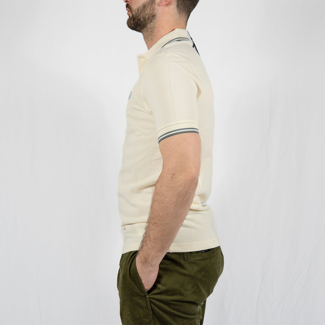 Twin tipped Fred Perry shirt - 02b
