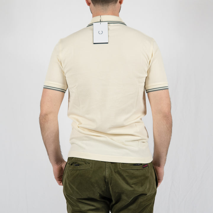 Twin tipped Fred Perry shirt - 02b