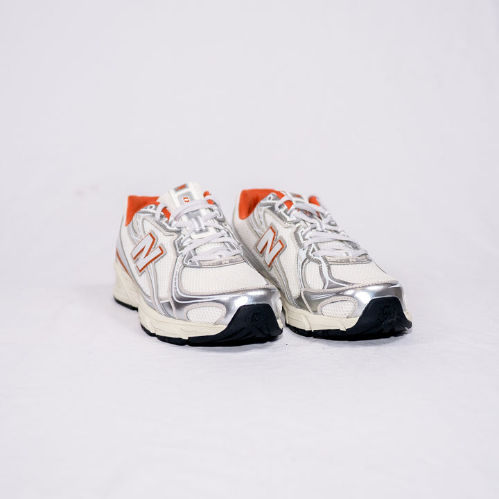 U7403SB Cinnamon – Sneakers unisexe casual chic