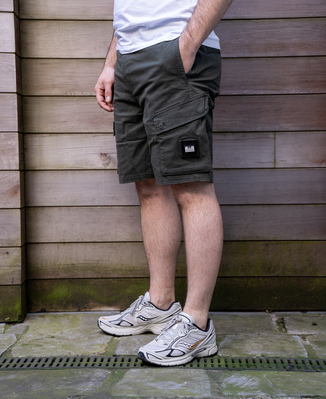 Short Cargo Weekend Offender Ksar – Black Forest Green