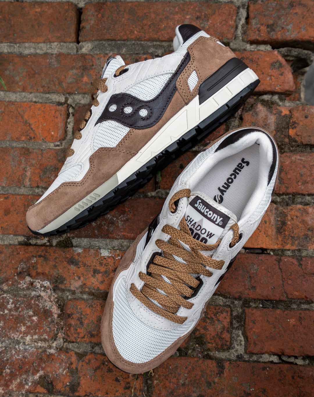 Shadow 5000 - coca / almond