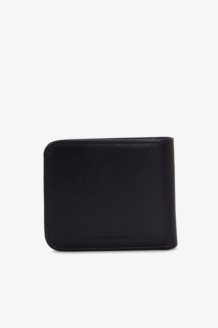 Smooth leather billfold wallet