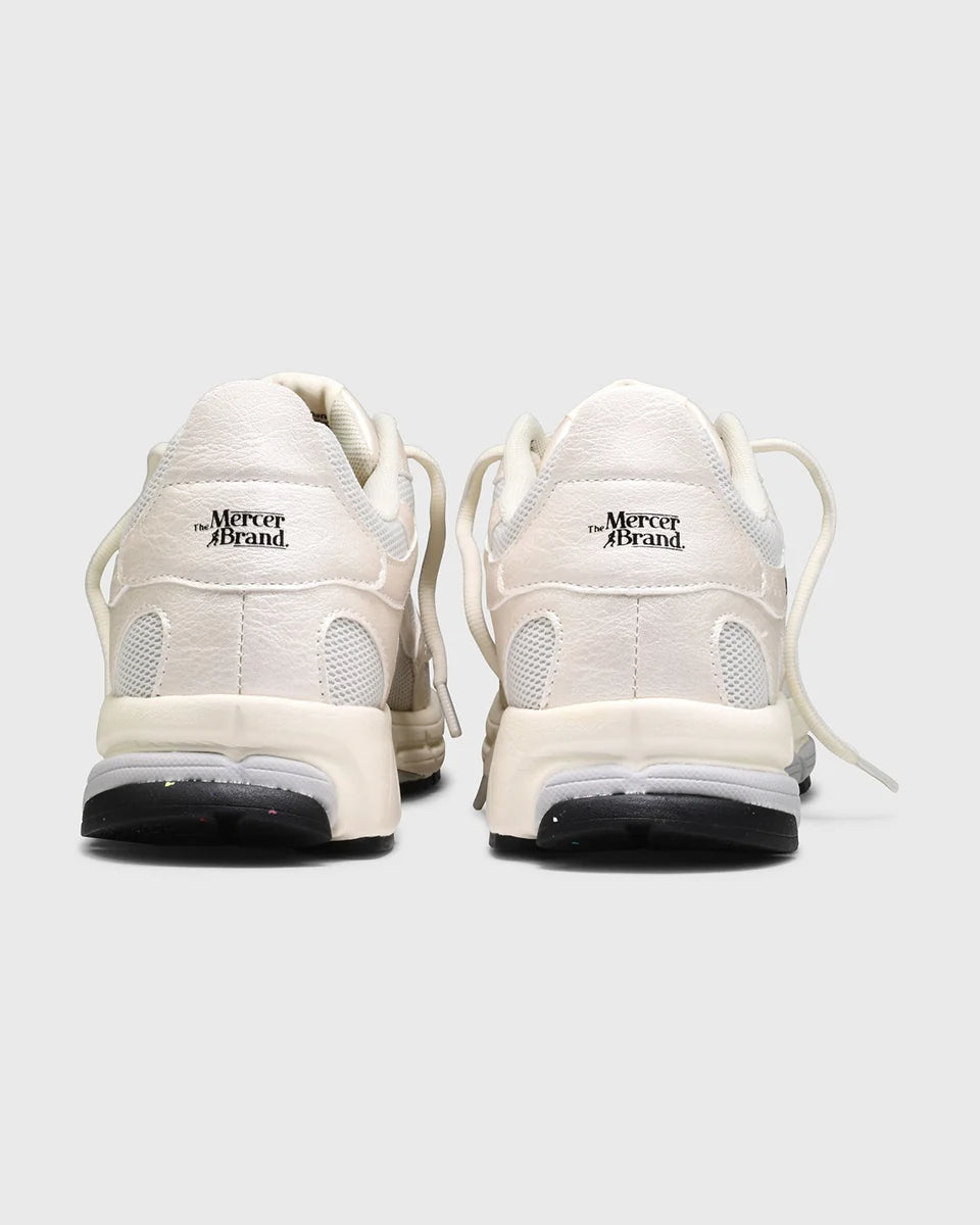 The Re Run Pine - White