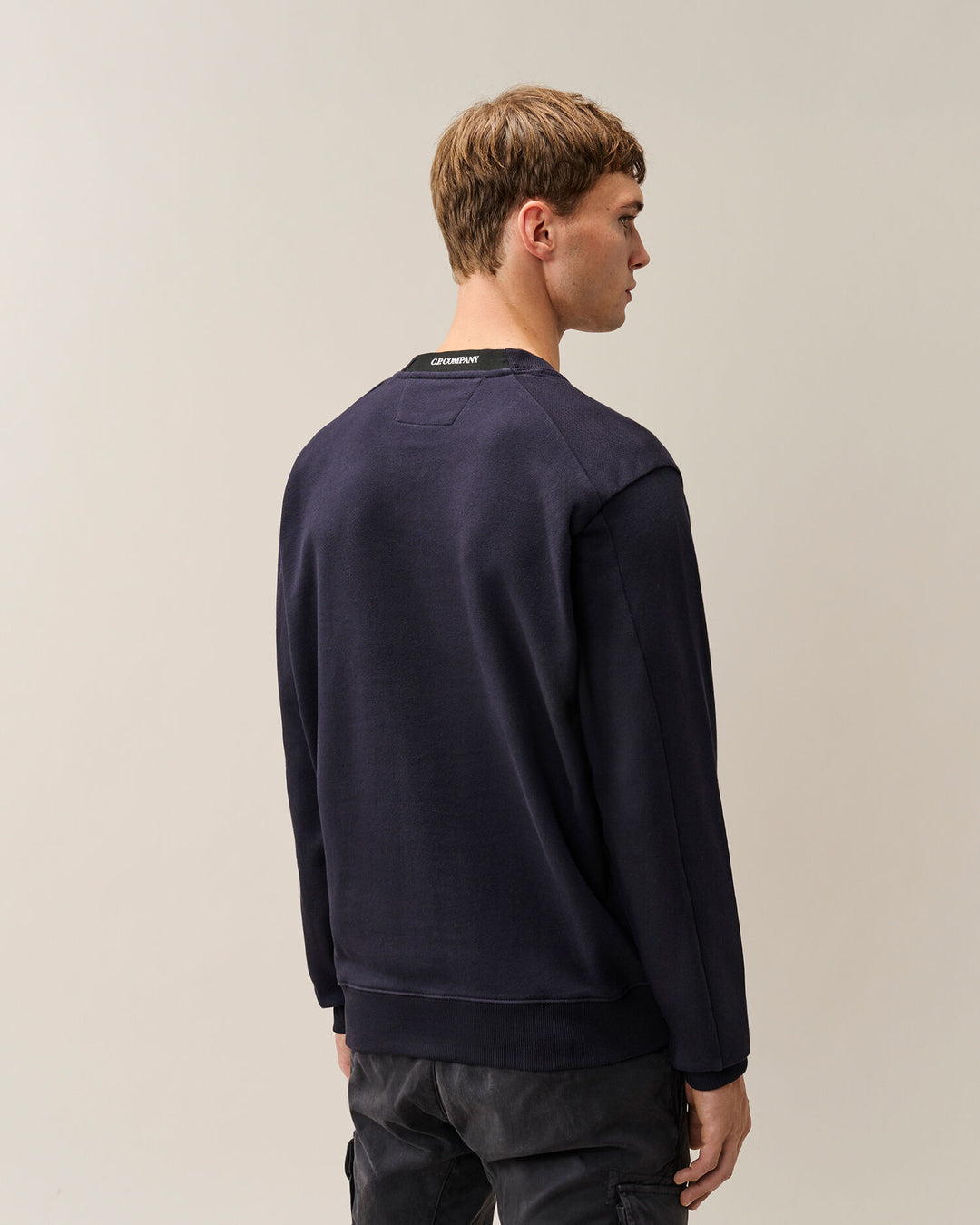 Sweatshirts crew neck diagonal raised fleece / navy ( col 888 )