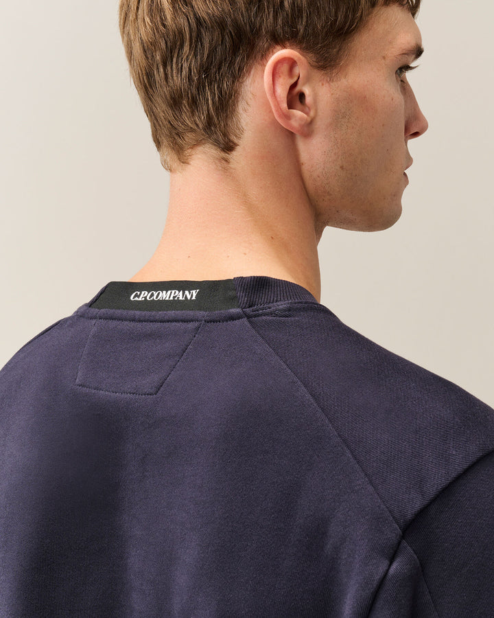 Sweatshirts crew neck diagonal raised fleece / navy ( col 888 )