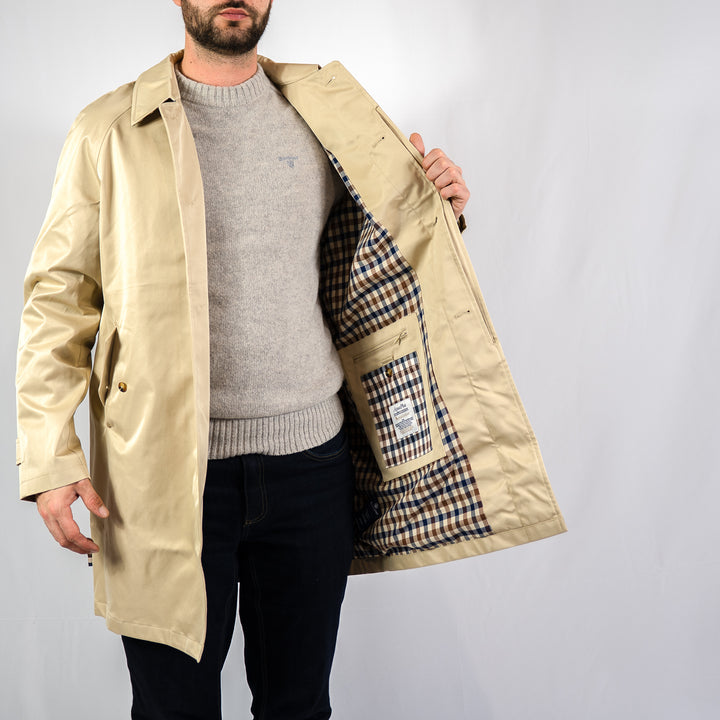 Archival Mac coat - beige