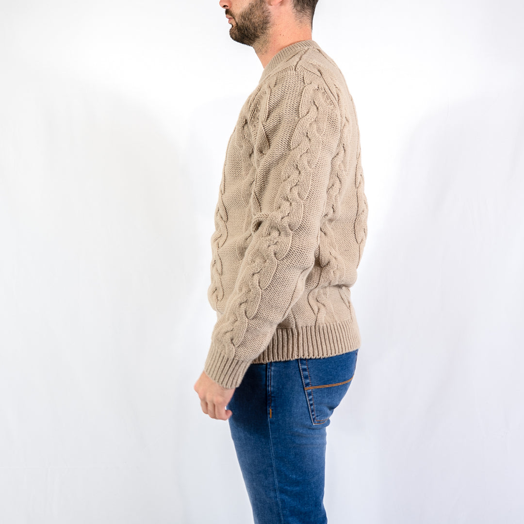 Chuncky cable knit jumper - warm oat