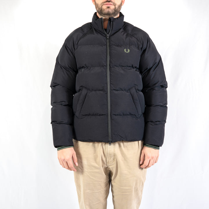 Raglan sleeve padded jacket - black