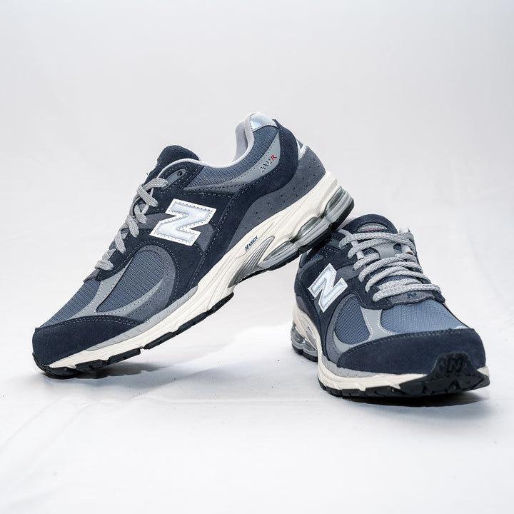 2002R - navy/grey