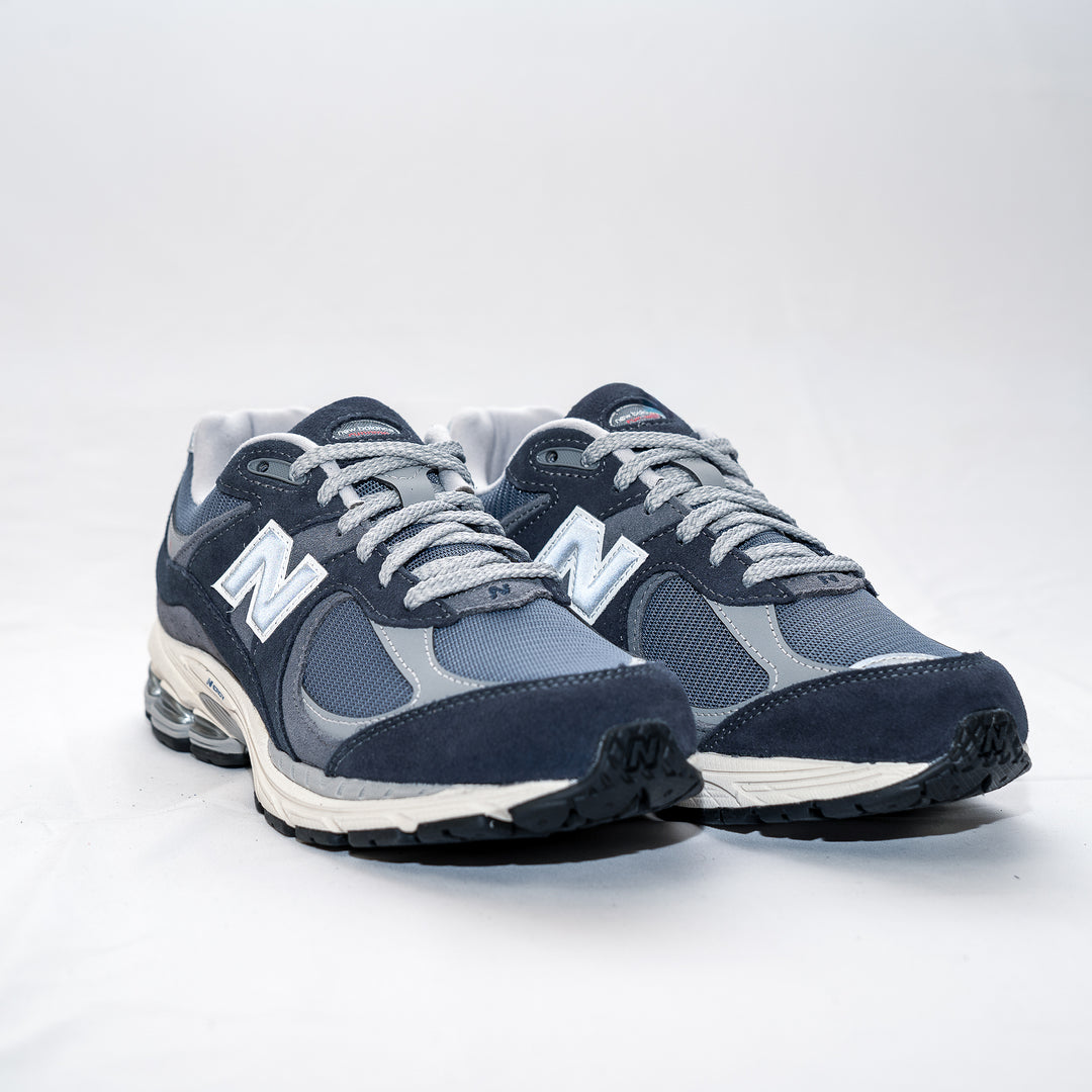 2002R - navy/grey