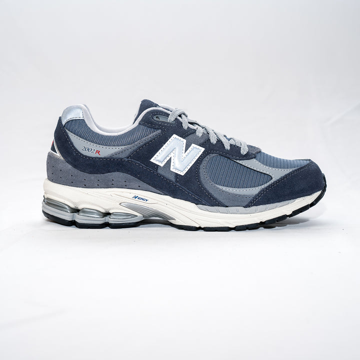 2002R - navy/grey