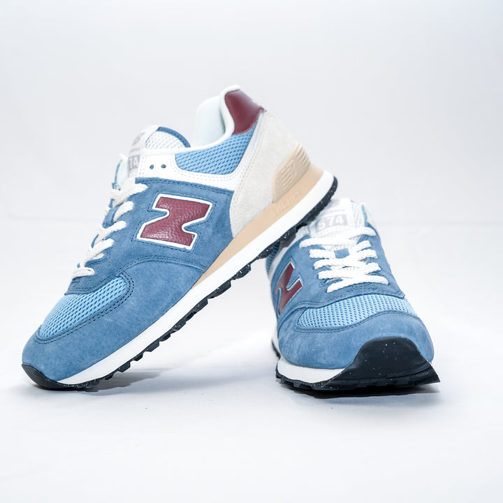 574 - bleu ciel bordeau beige