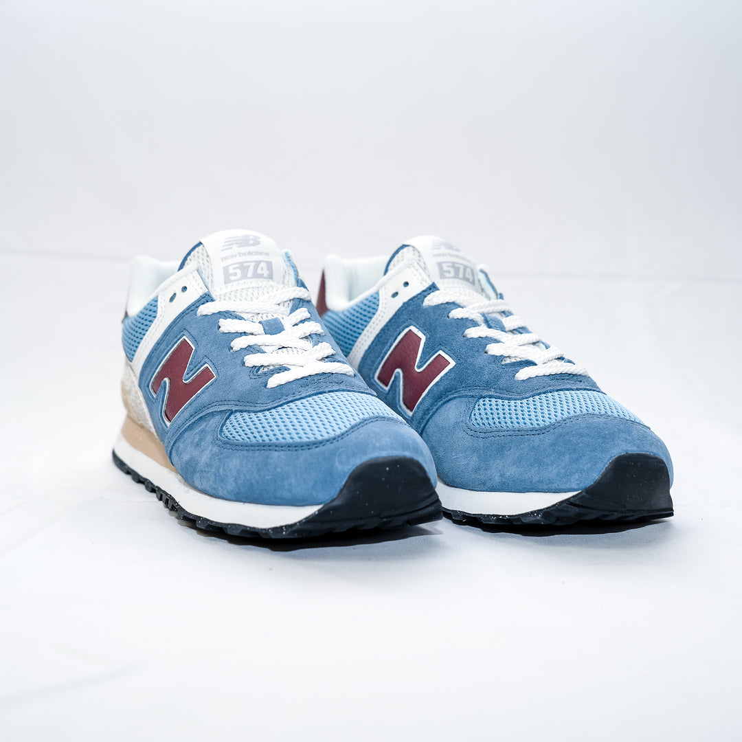 574 - bleu ciel bordeau beige