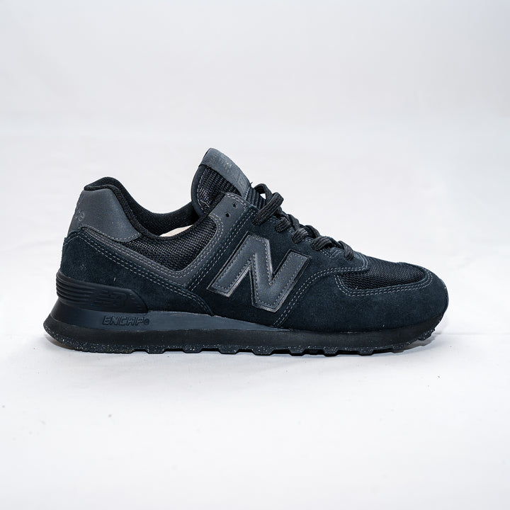 574 - Black